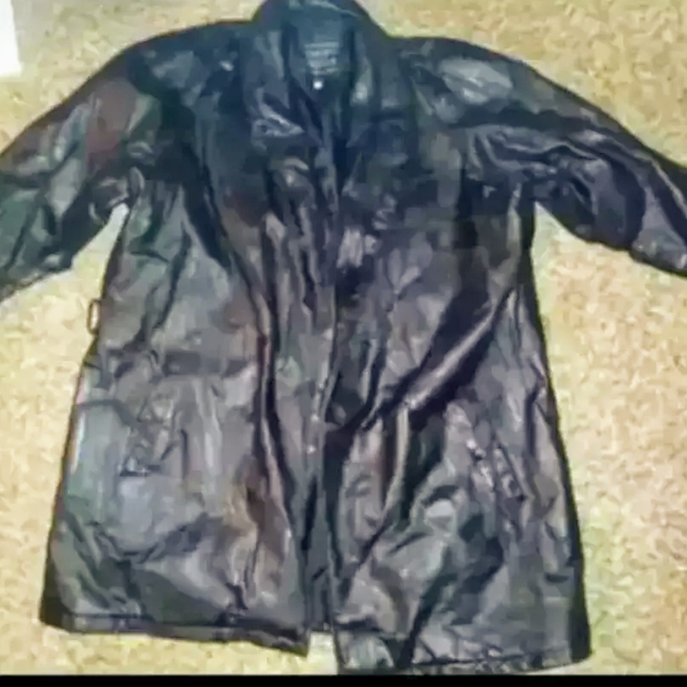 VINTAGE BLACK SOFT LEATHER JACKET